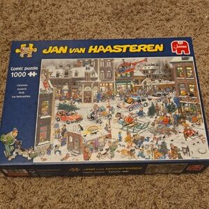 Christmas Comic Puzzle - 1000 Pieces